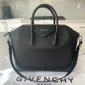 GIVENCHY Antigona Sugar Goatskin Medium black